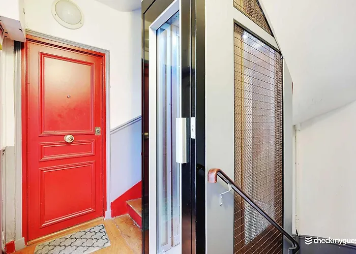 Confort Et Charme Pour 6 A Republioque * Paris