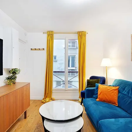 Confort Et Charme Pour 6 à Republioque Paris
